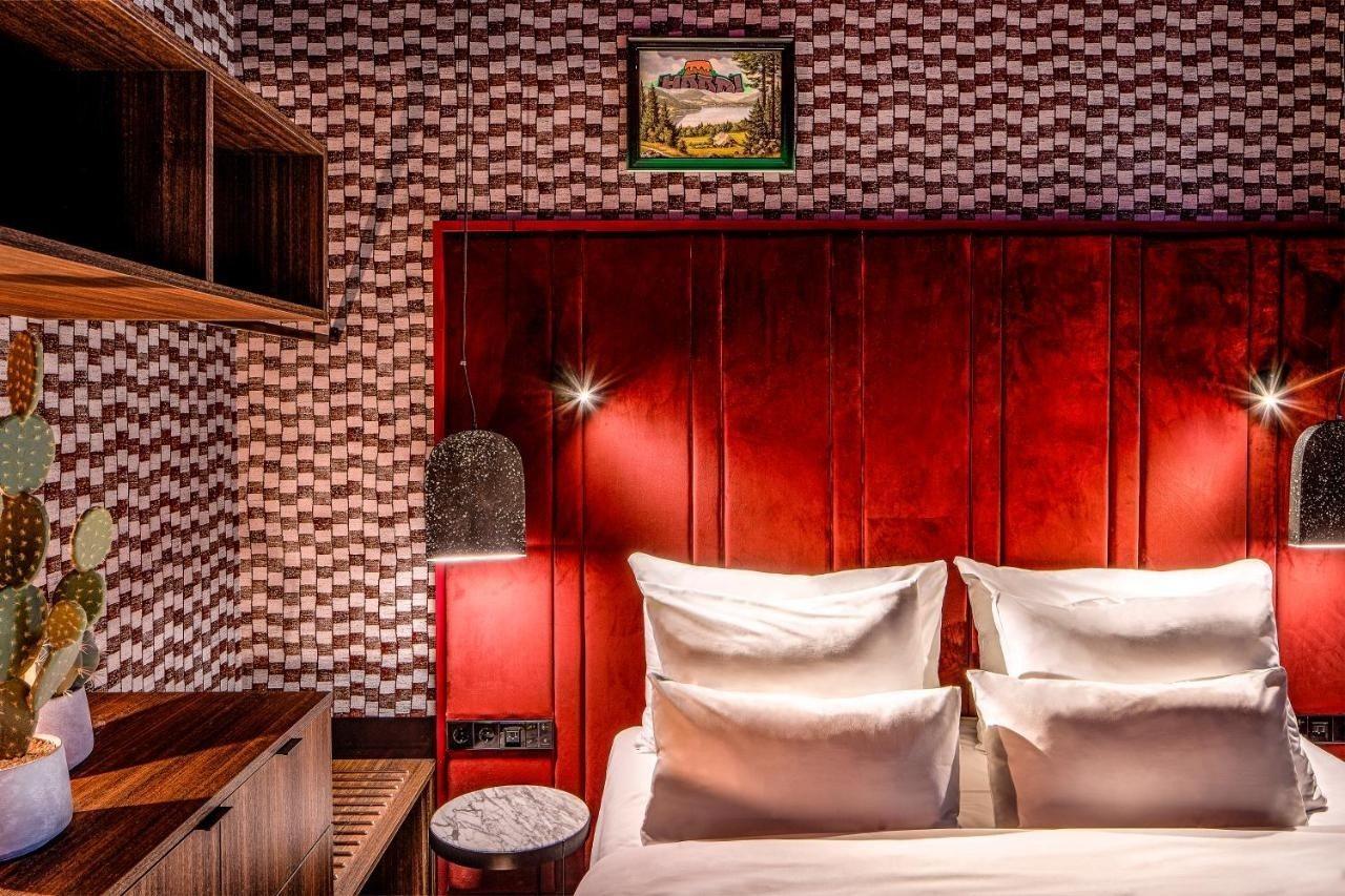 The Highlander Amsterdam Hotel Luaran gambar