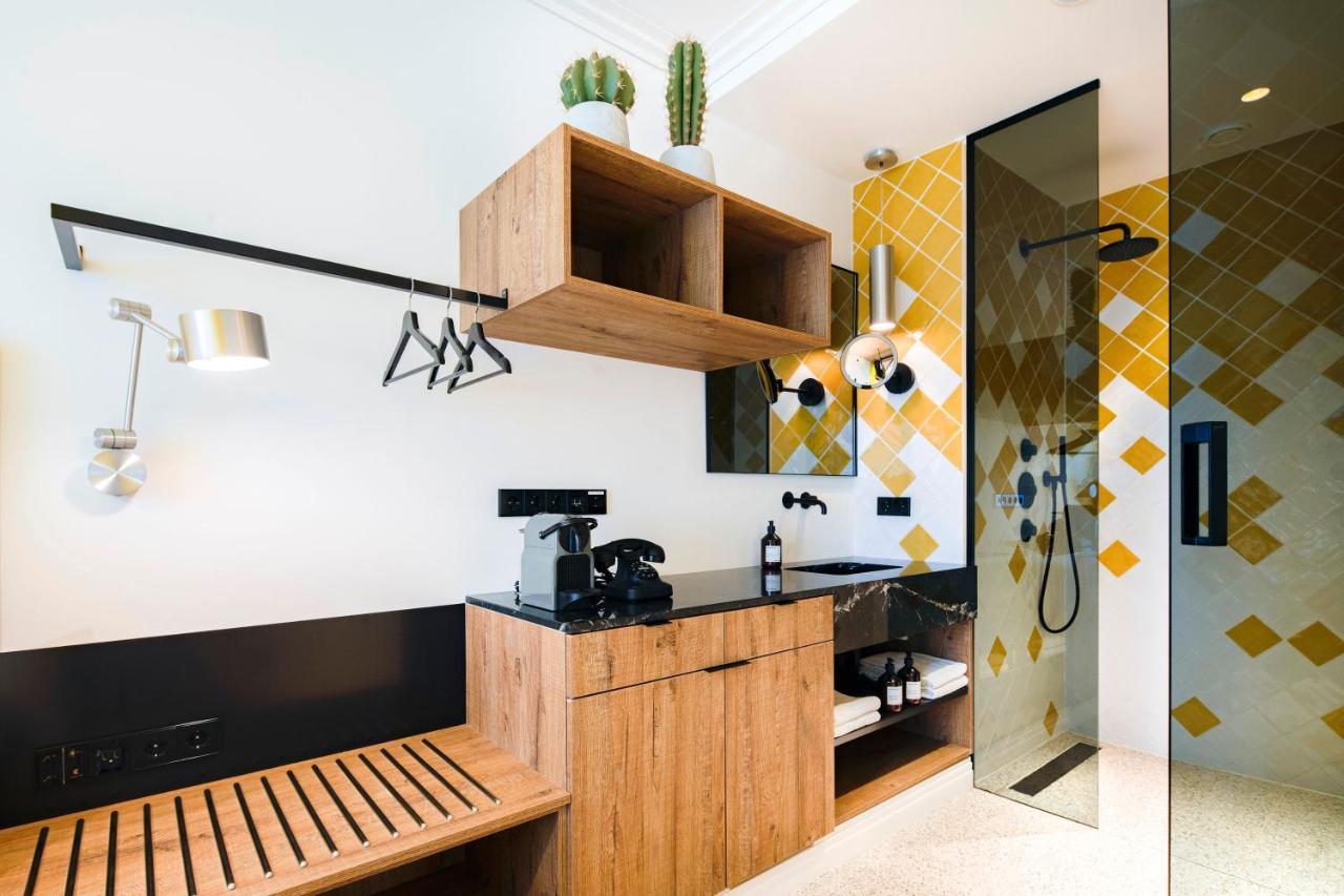 The Highlander Amsterdam Hotel Luaran gambar